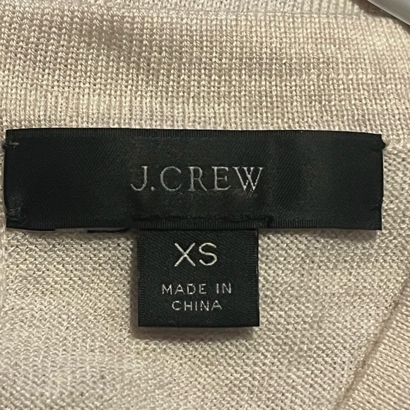 Used,short sleeve,cream,blouse - Picture 3 of 3